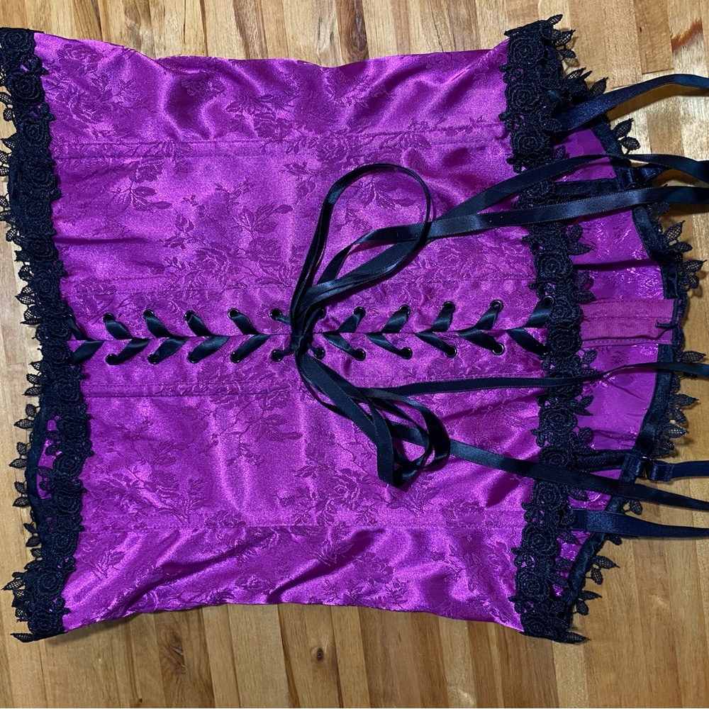 Fredricks of Hollywood Corset - L/XL - Picture 4 of 11